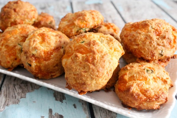 Cheddar Scallion Drop Biscuits and a Cooking Class - Confessions of a ...